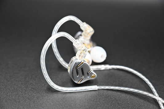 Casti KZ ZS12 PRO 2, Hibride 6 drivere 5BA+1DD, sunet clar HiFi si bas captivant, pentru gaming, muzicieni, cantareti, audiofili, cablu Jack 3.5 Microfon HD, Argintiu